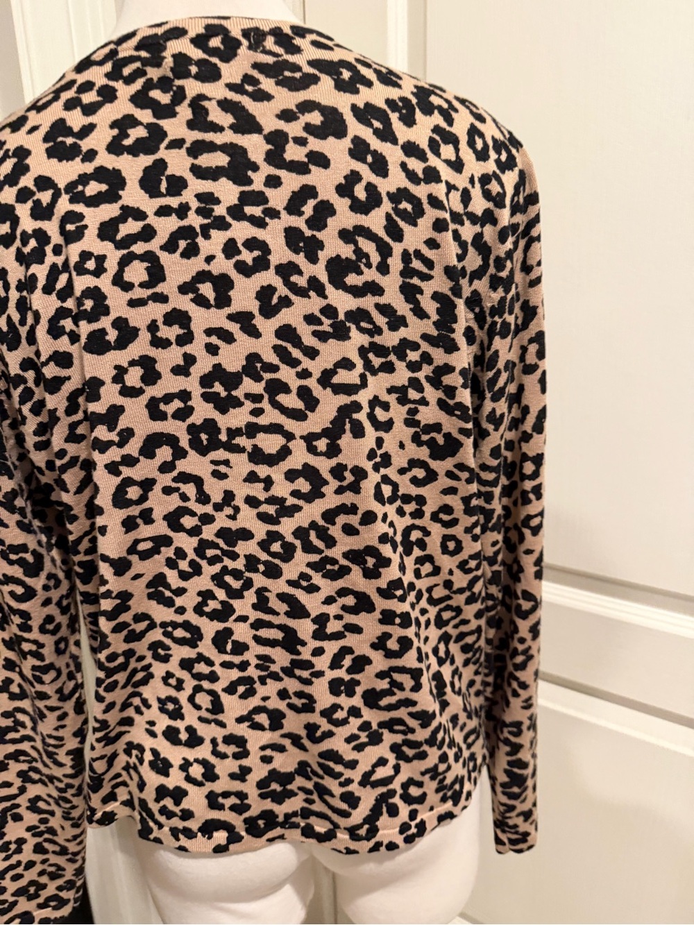 kathy ireland Beige and Black Leopard Print Cardigan - Picture 8 of 13